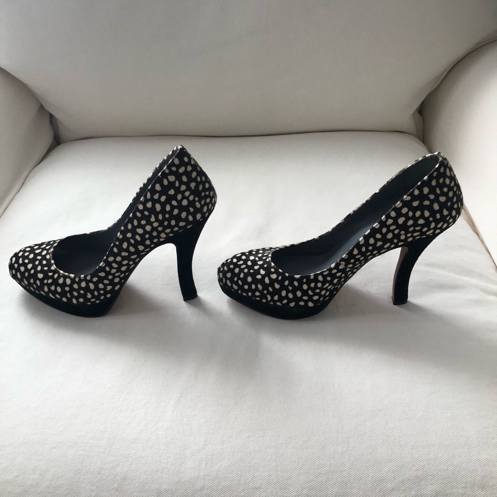 MRKT Oreo Platform Heels - Picture 8 of 14